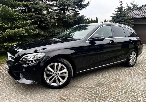 Mercedes-Benz Klasa C cena 79900 przebieg: 176000, rok produkcji 2019 z Gorlice małe 704